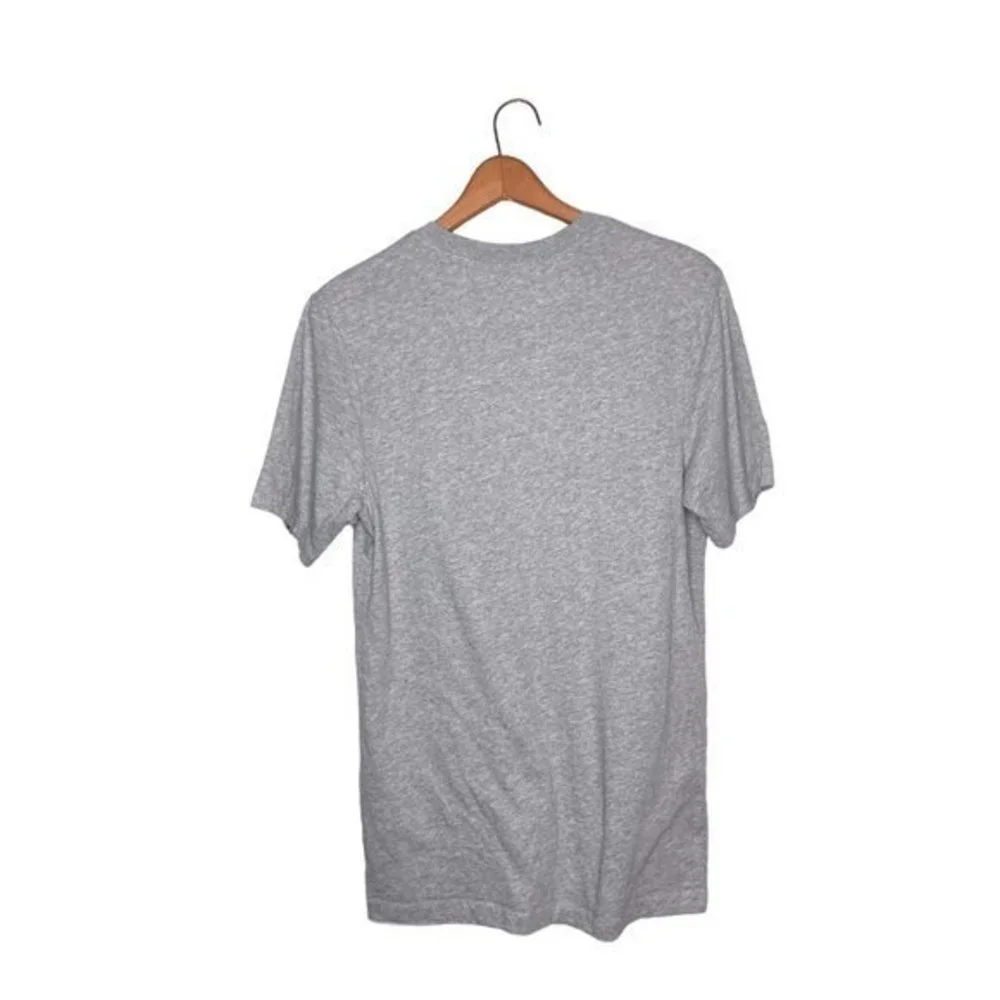 Nike Men's Small‎ S Gray Habanero Red Brandmark Logo Cotton Tee T-Shirt Shirt